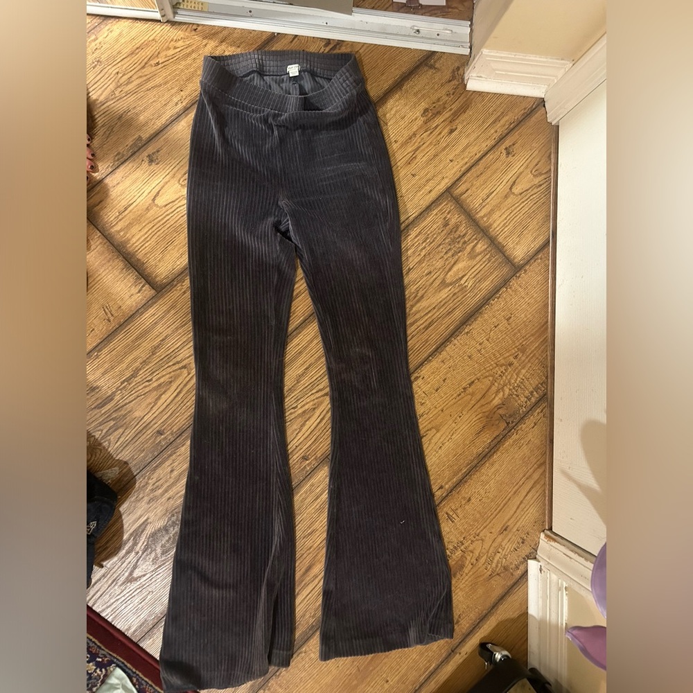 AERIE Flared Ribbed Grey Leggings